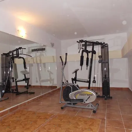 Hotel Holiday 3*